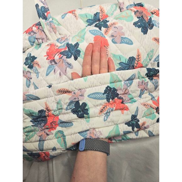 Vera Bradley NWT Ultralight Grand Traveler Bag Tropical Floral white blue coral - Picture 6 of 14